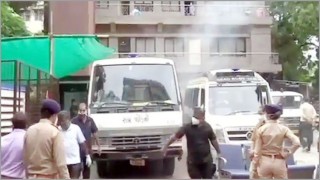 ভারতের গুজরাটে করোনা হাসপাতালে আগুন, ৮ রোগীর মৃত্যু